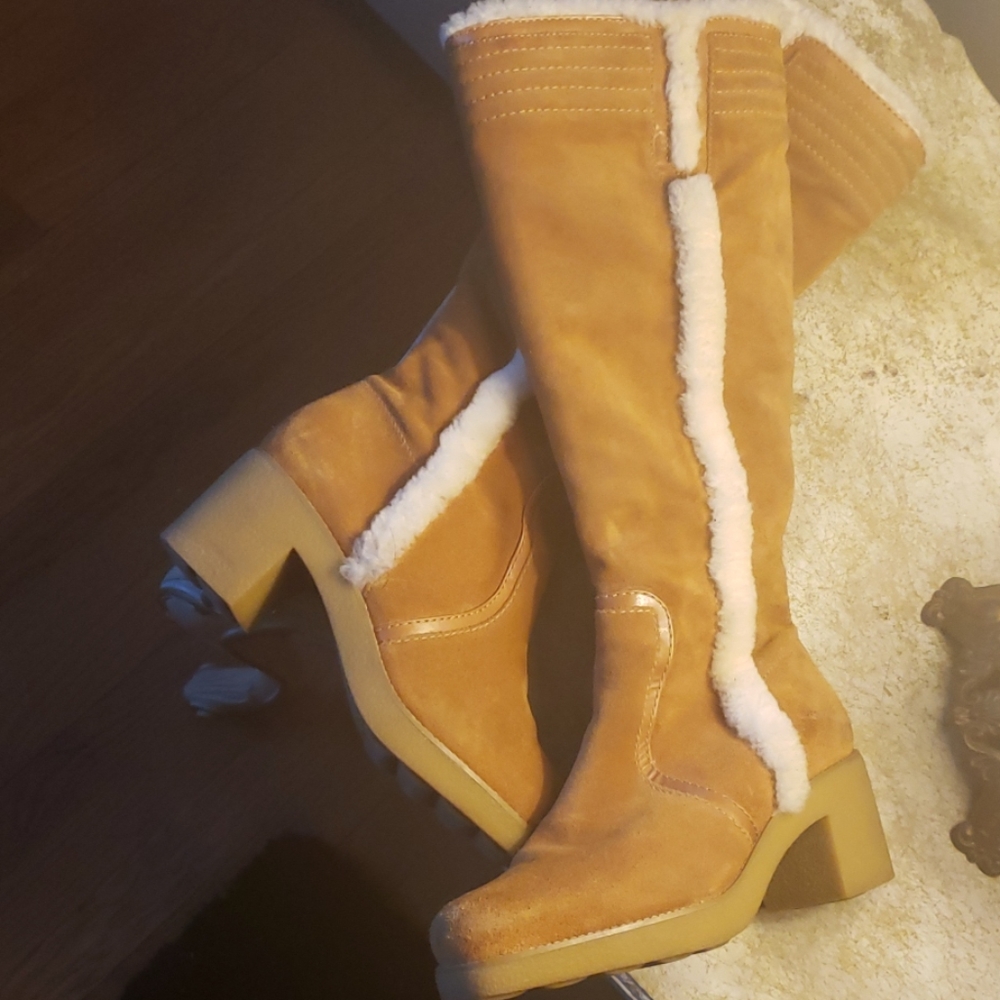 UGG shearling boots, size 8, rust color